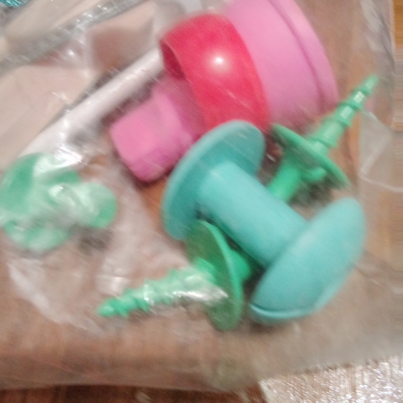 Toy jewelry and others lot - Picture 3 of 8